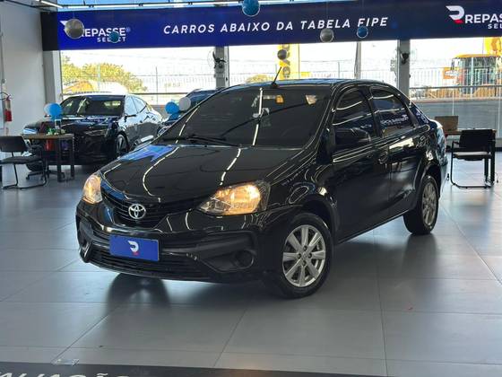 TOYOTA ETIOS 1.5 X PLUS SEDAN 16V FLEX 4P MANUAL